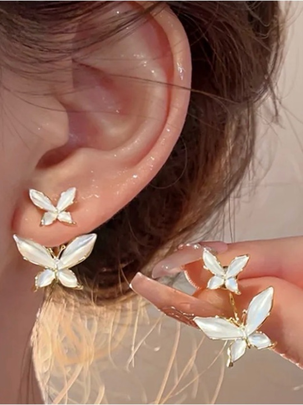 White Mother-of-Pearl Floral Butterfly Stud Earrings - 925 Sterling Gold Trim